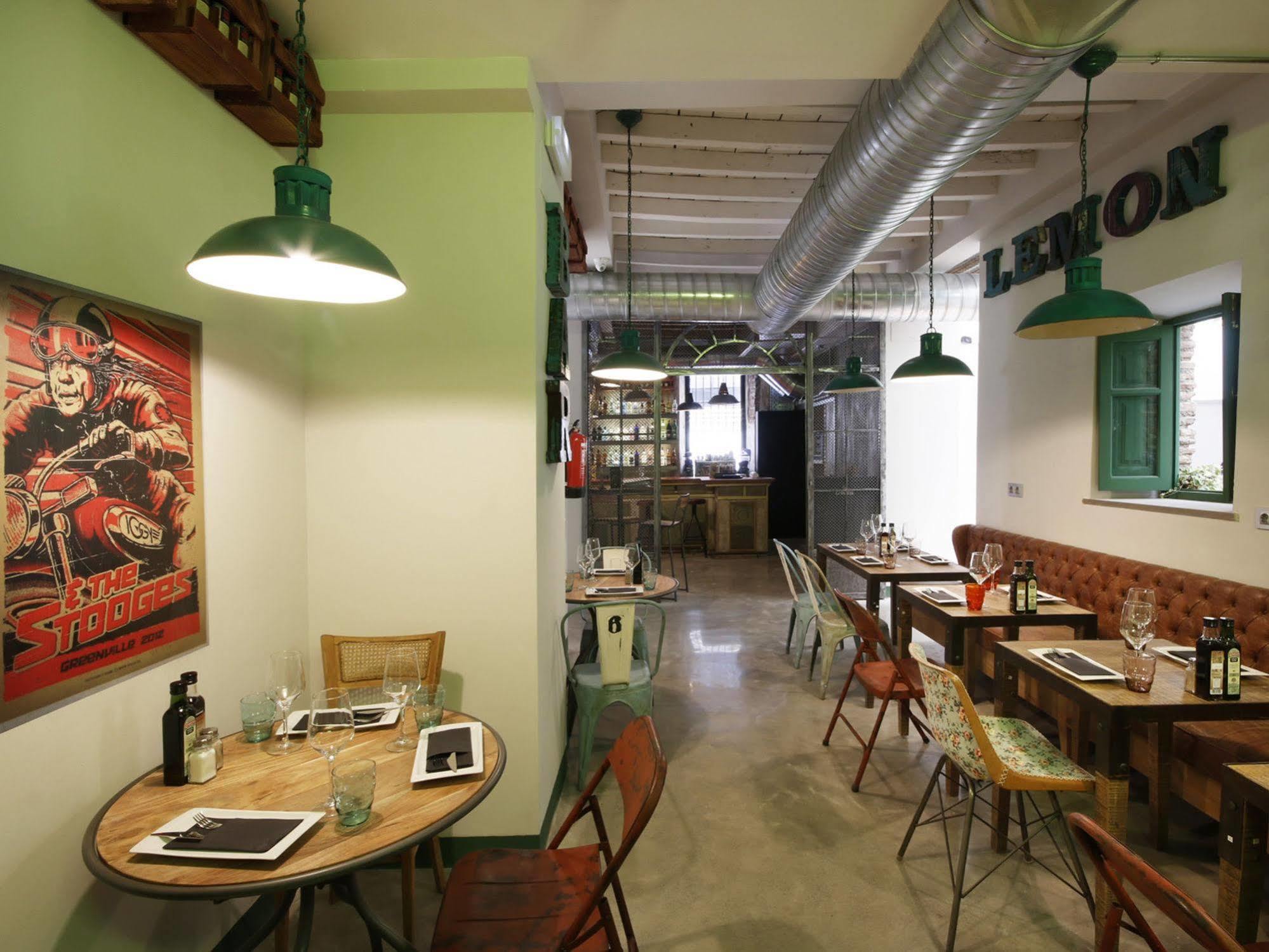 Lemon Rock Hostel Granada Kültér fotó